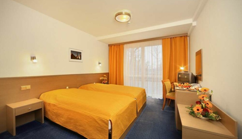 PARKHOTEL HLUBOKÁ NAD VLTAVOU Hluboká nad Vltavou